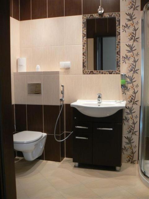 Swinoujscie Platan Patio 2- Berry Apartments 외부 사진