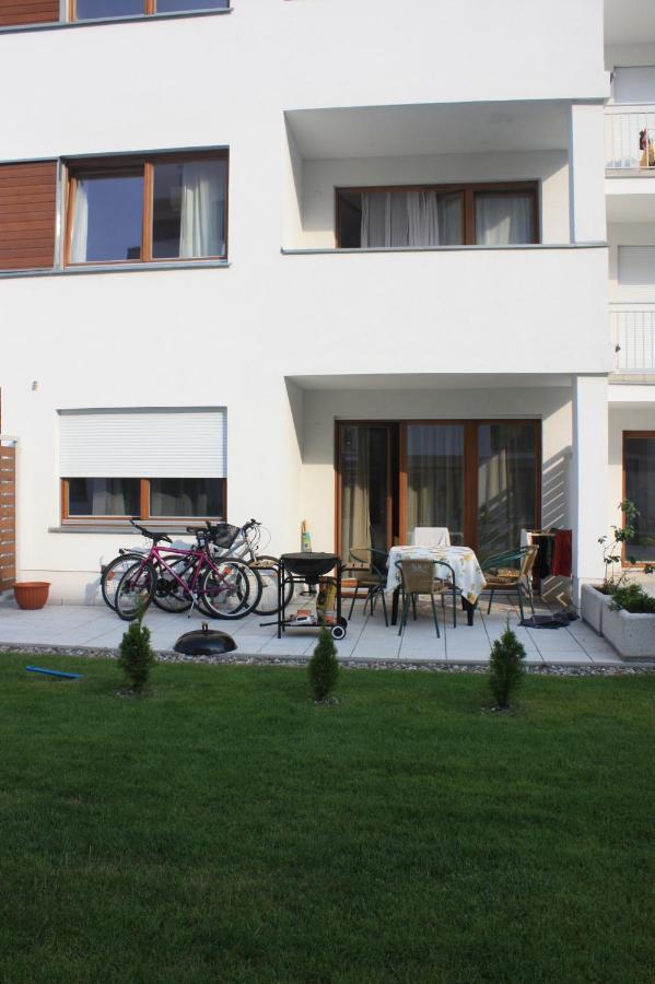 Swinoujscie Platan Patio 2- Berry Apartments 외부 사진
