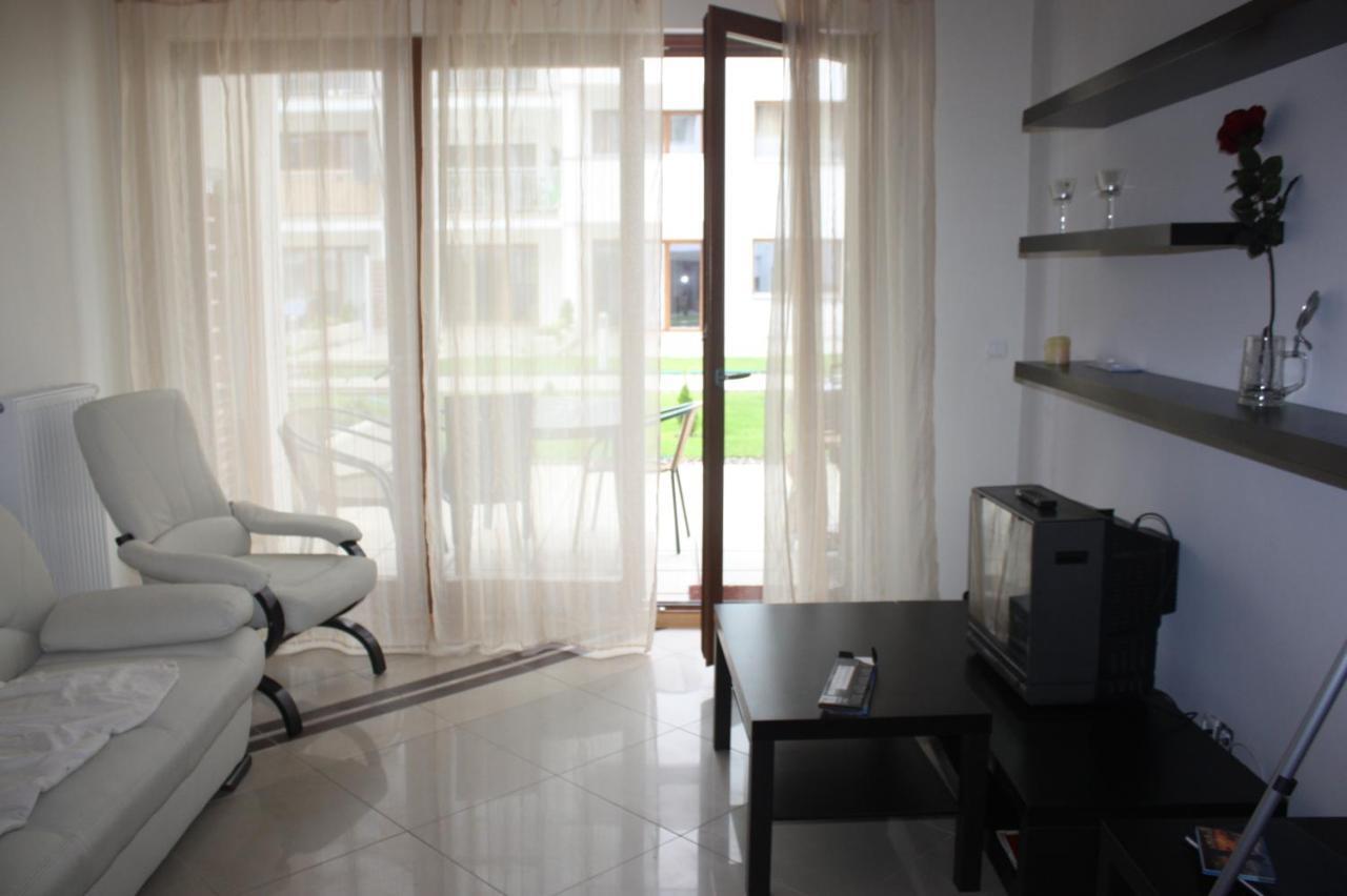 Swinoujscie Platan Patio 2- Berry Apartments 외부 사진