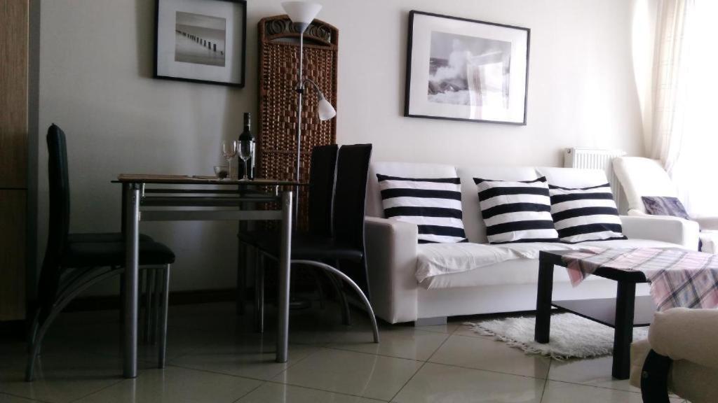 Swinoujscie Platan Patio 2- Berry Apartments 외부 사진